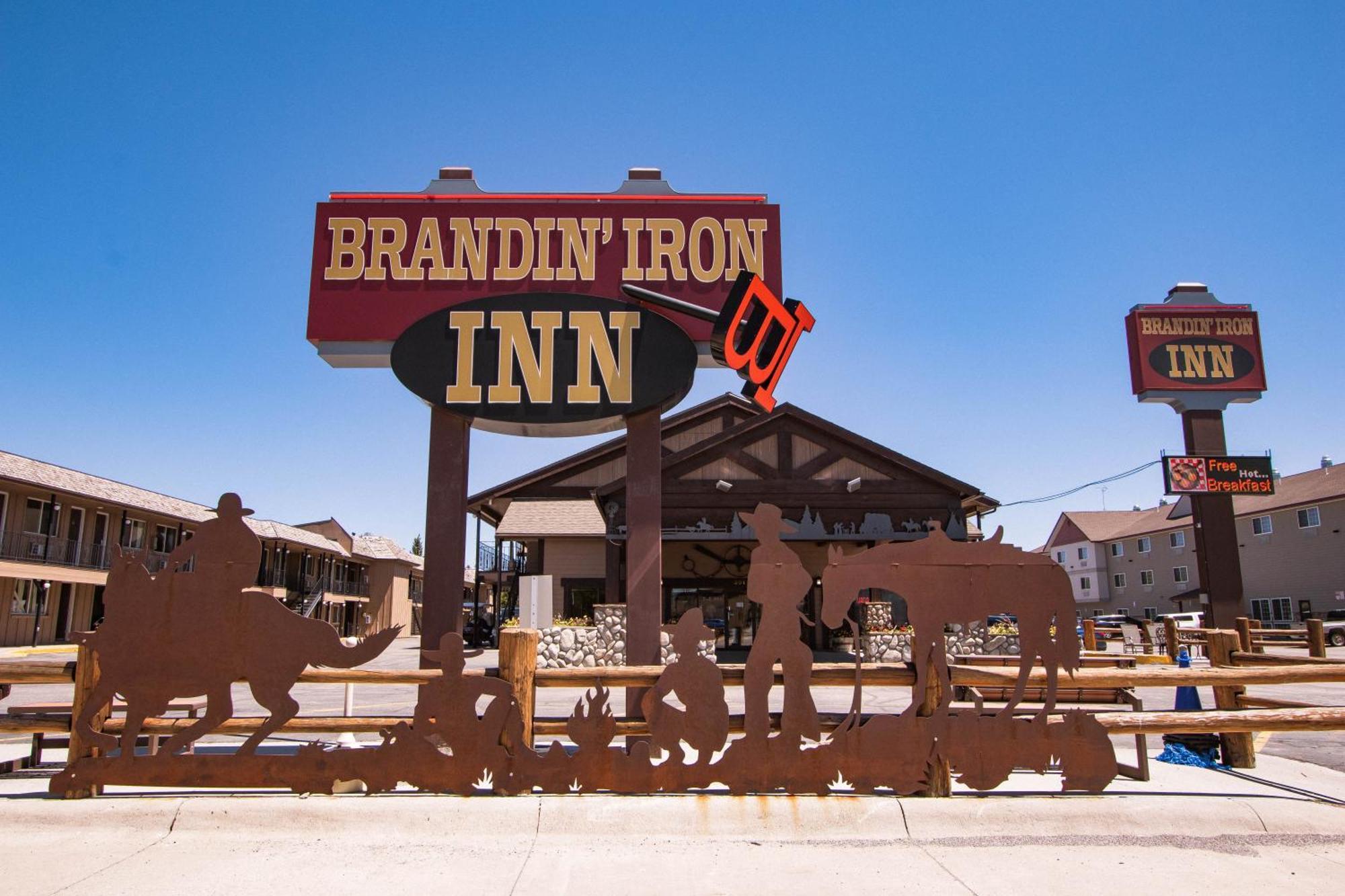 Brandin' Iron Inn West Yellowstone Exterior foto