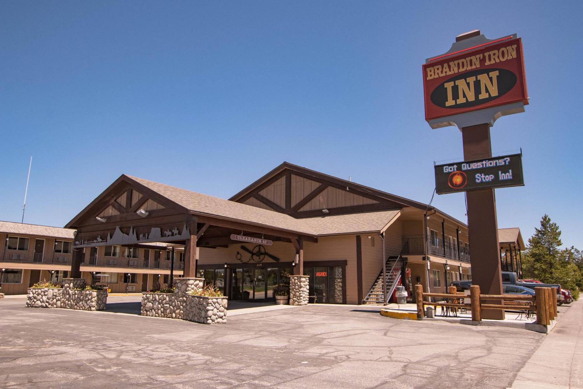 Brandin' Iron Inn West Yellowstone Exterior foto